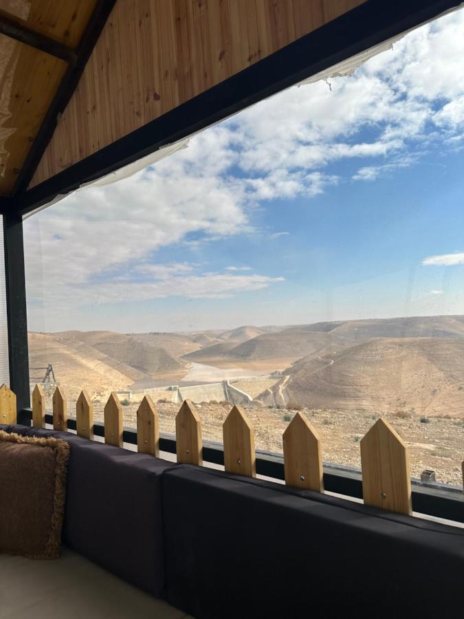 Wadi Al-Wala View Camp Hotell Madaba Eksteriør bilde