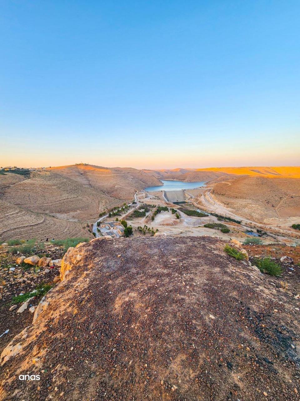 Wadi Al-Wala View Camp Hotell Madaba Eksteriør bilde